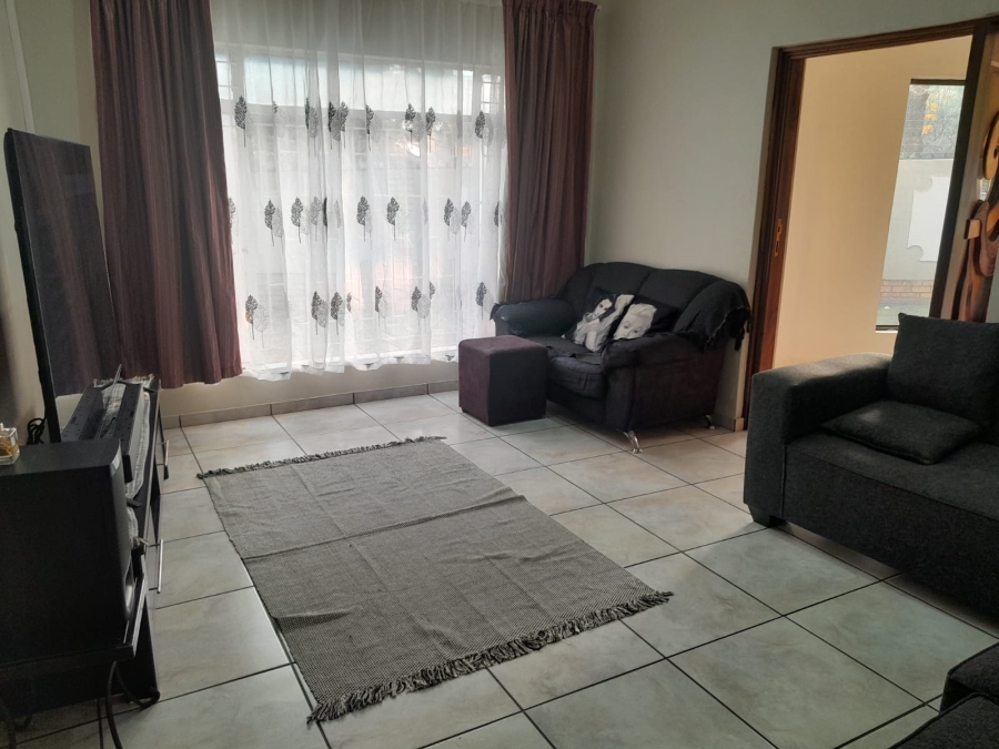 4 Bedroom Property for Sale in Safari Gardens North West